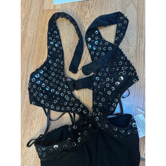 Mac Duggal 68166 Cutout Waist Criss Cross Back Dress Black size 0 - Picture 8 of 10